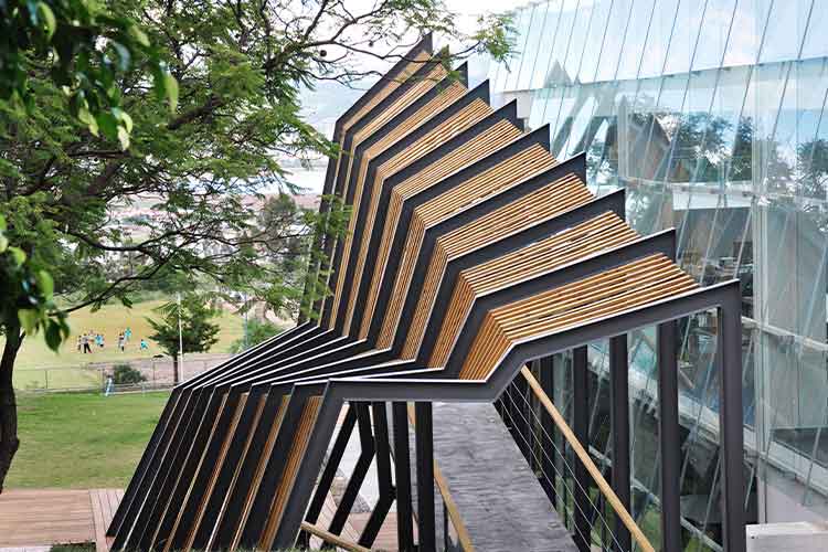 Designing and constructing unique pergolas to enhance your outdoor lifestyle beautifully.