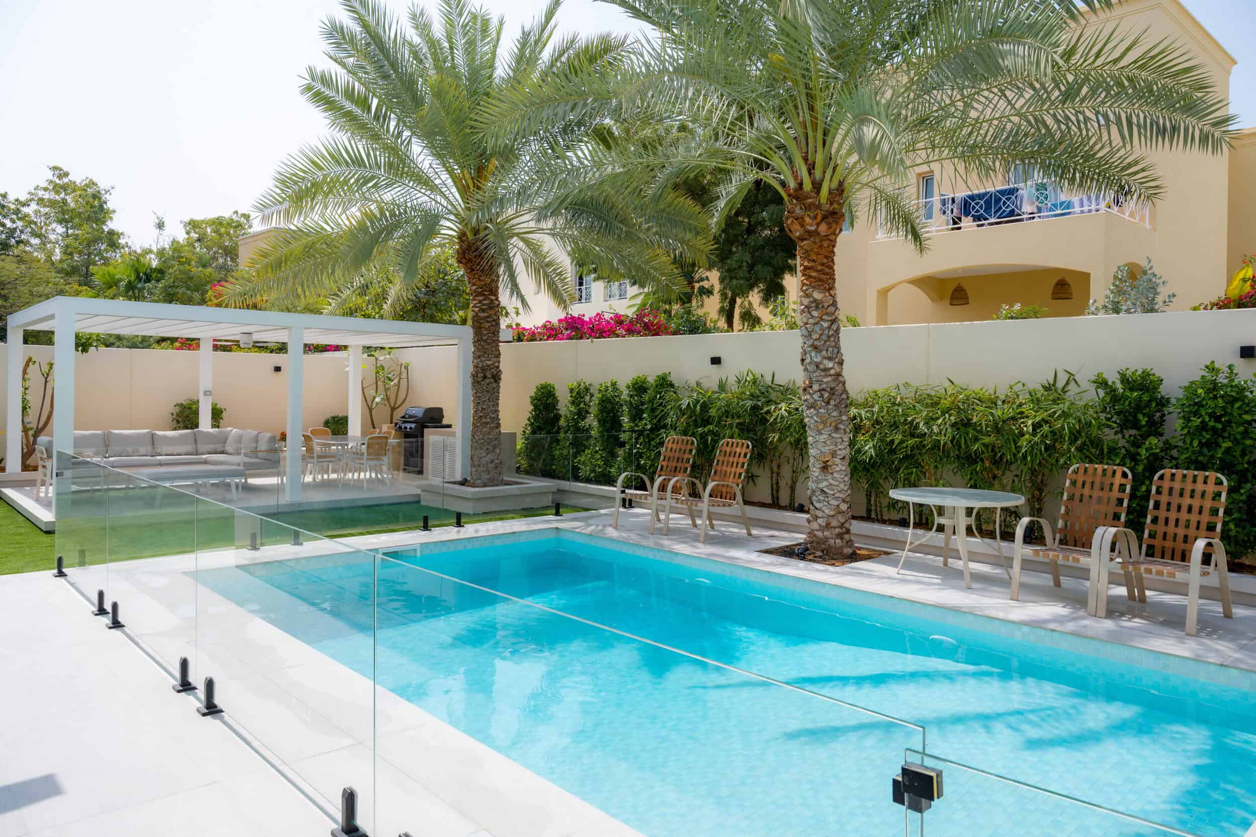 Best Pool Deck Materials for Dubai’s Heat: Wood, Stone, and Composite Compared